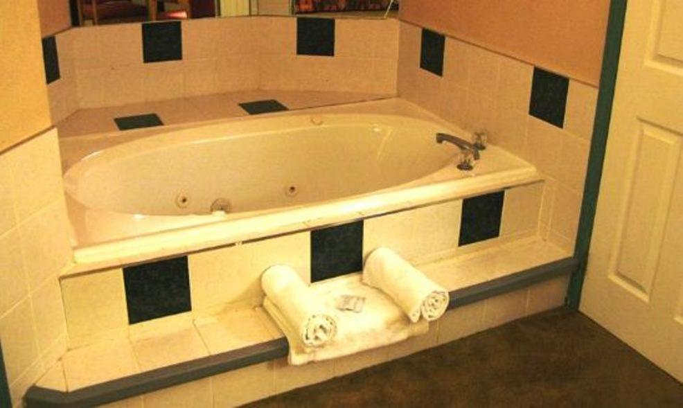Fairview Inn Cornwall Bilik gambar